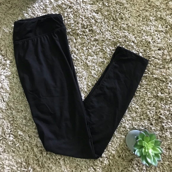 Hot Kiss Pants - Hot Kiss stretchy leggings